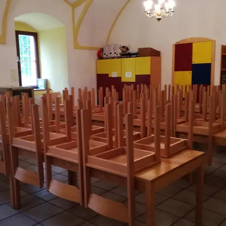 Jugendhaus Benediktinerstift Gottweig 旅馆